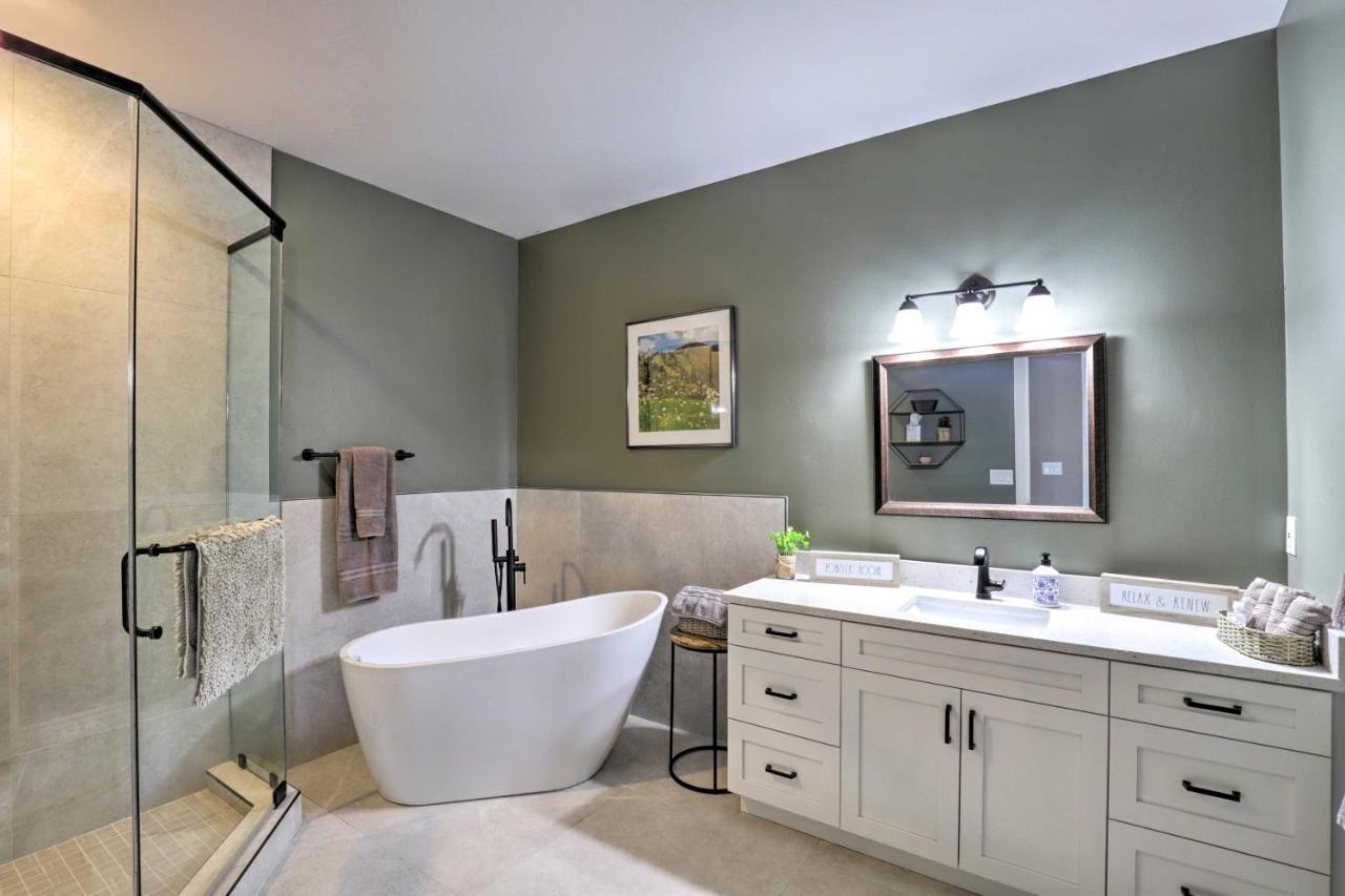 Peaceful Midway Studio With Mountain And Golf Views! Exterior foto