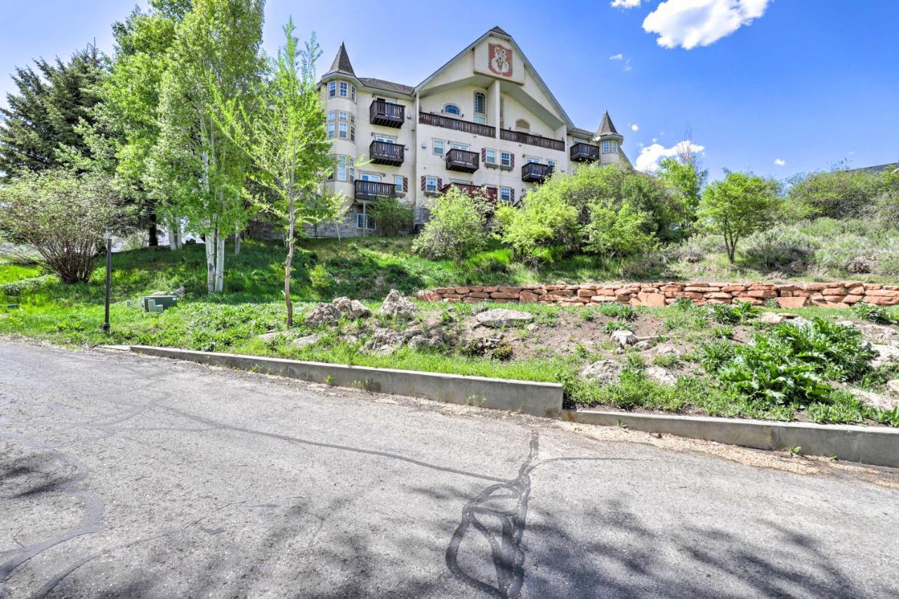 Peaceful Midway Studio With Mountain And Golf Views! Exterior foto